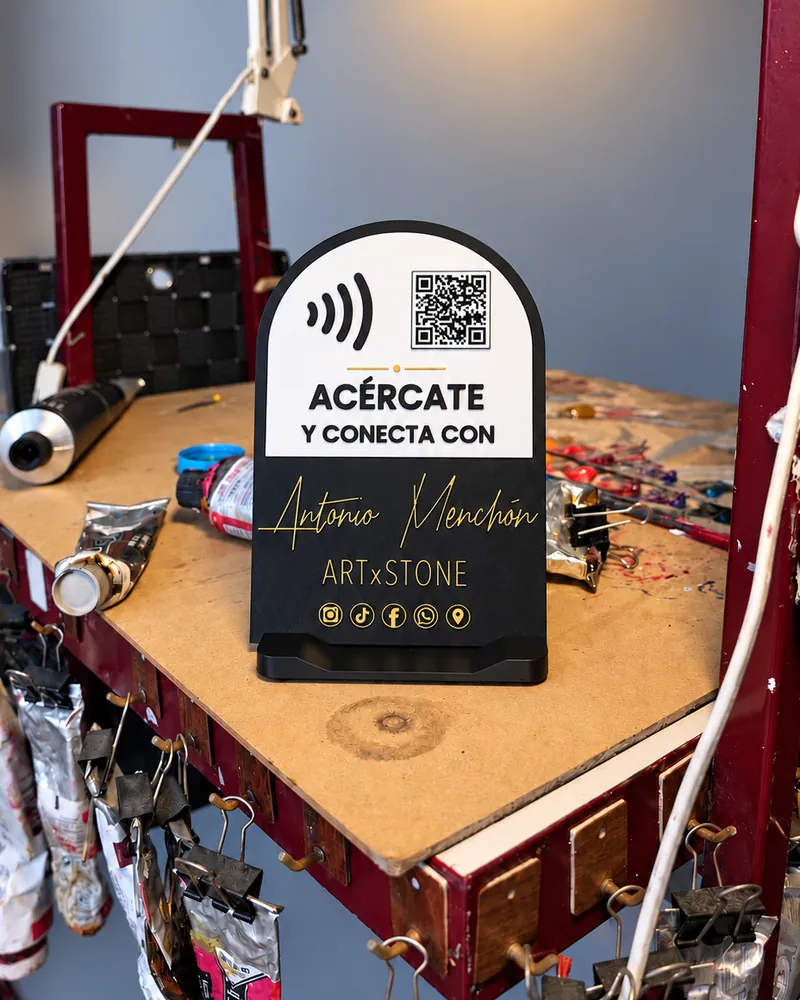 Placa NFC de Antonio Menchón